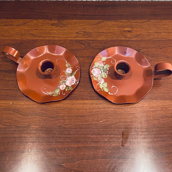 VTG 1960-70s Joyce Stephens Rust Tole Painted Metal Chamber Stick Candle Holders - Picture 1 of 8